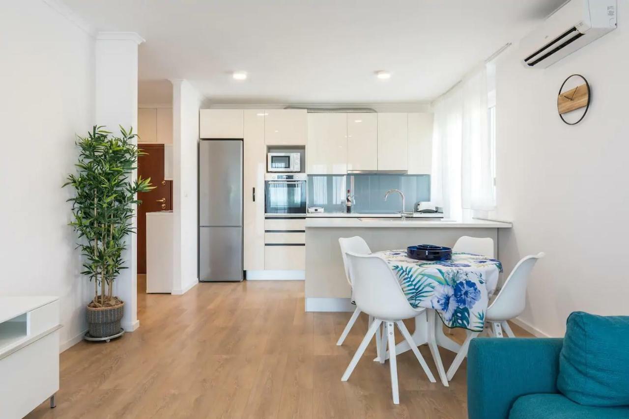 ספליט Relax & Recharge Sea View Apartment מראה חיצוני תמונה